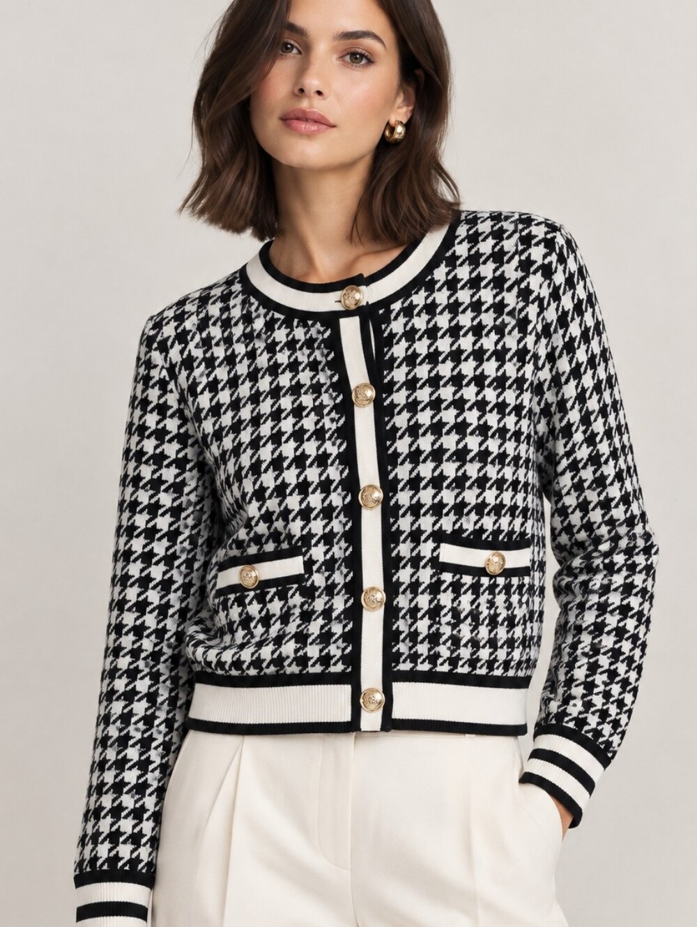 Houndstooth black/white knit Button-down Sweater Old Money Preppy Chanel Style